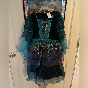 Witch costume with hat kids 10-12. GUC.